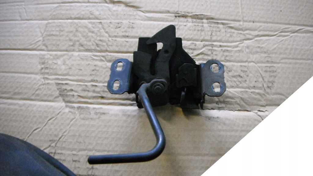 фото №1, Mercedes a-klasa w168 97-04 замок капот