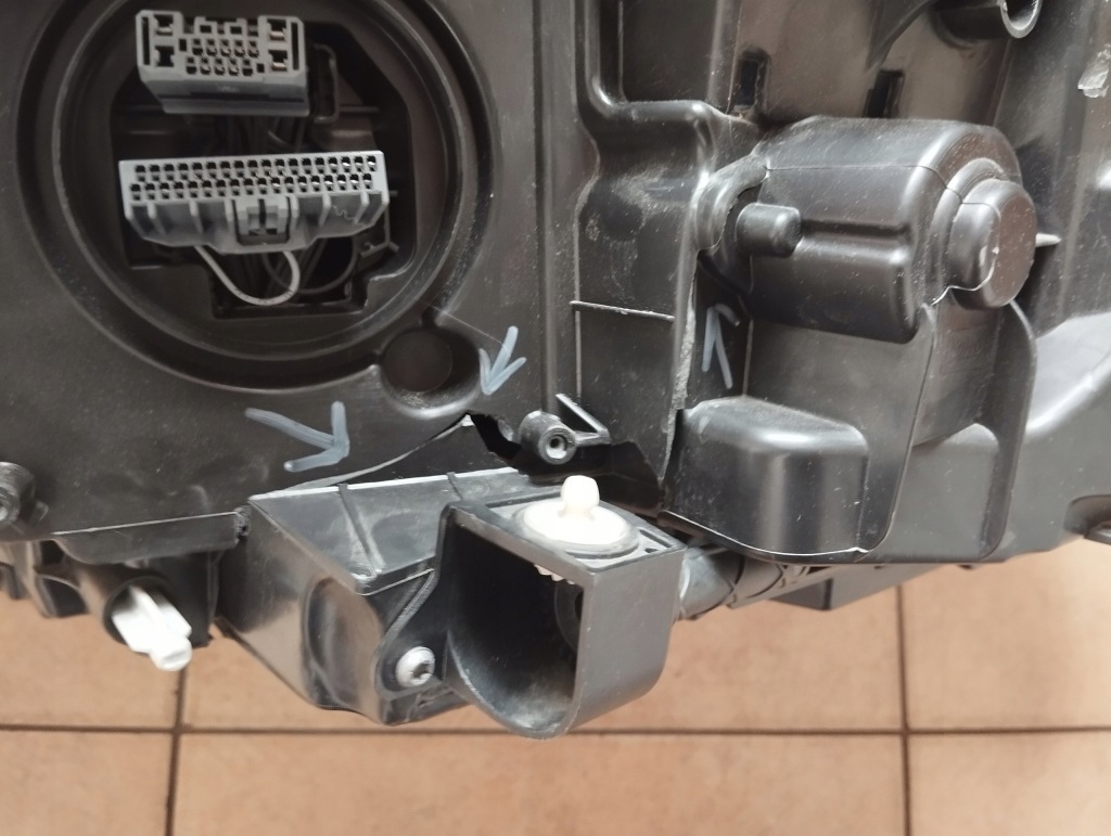 фото №4, Volvo v90 s90 лампа левая full led active 32404736