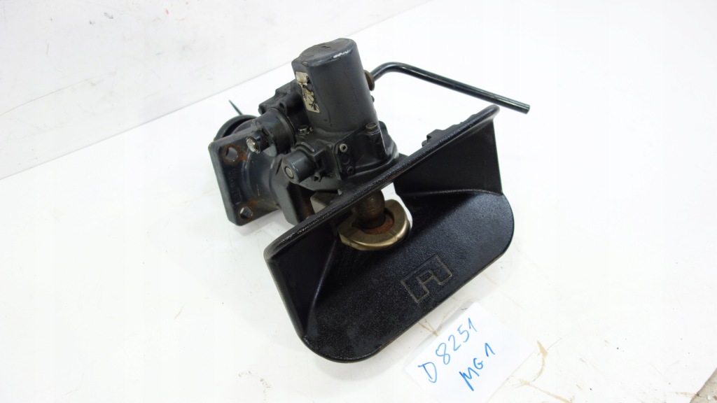 Фаркоп  зачіп зчеплення rockinger roe46111 Доставка