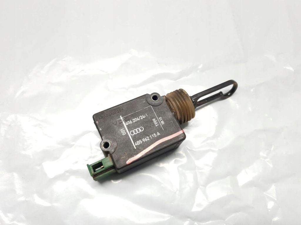 фото №1, Привод замка крышки задняя audi a6 c5