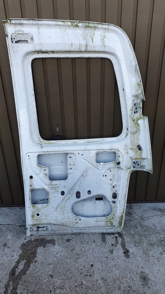 фото №9, Peugeot partner двері ліва задні задня дверцята €