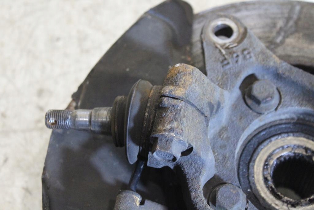 фото №10, Поворотний кулак ступиця лівий перед subaru impreza iii gh