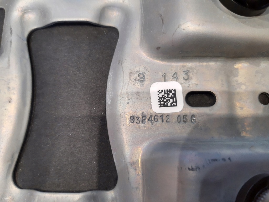 фото №8, Кронштейн консолі центральної середній тунель bmw x3 g01