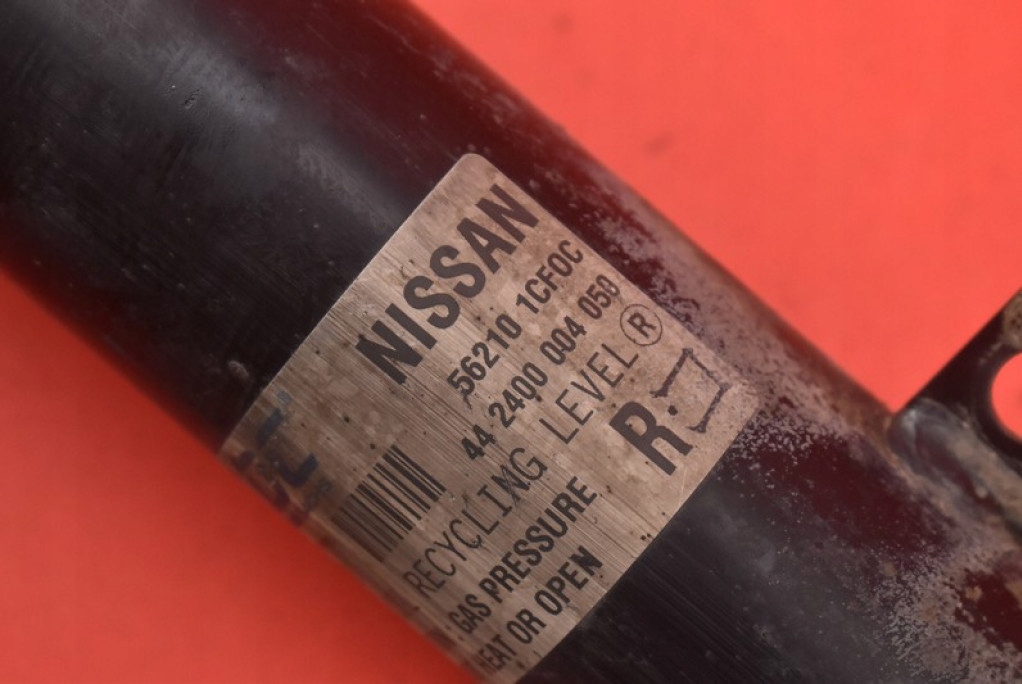 фото №8, Амортизатор правый задняя 56210-1cf0c infiniti fx30 2 ii fx 3.0 d 238 km 11-13