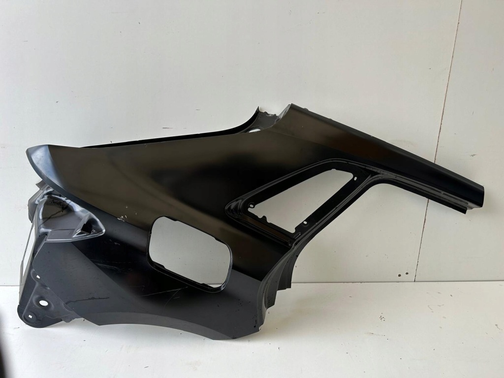 Купити Audi a3 8y0 обшивка крила правий задні 8y4809838