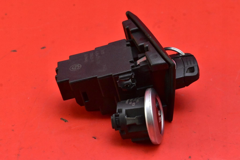 фото №5, Замок запалювання ключ кнопка кнопка старт/стоп 6954719-09 bmw e90 e91 2.5i 218 km