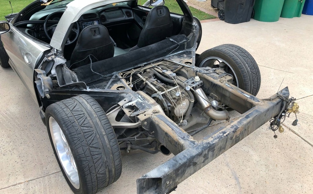 фото №1, Corvette c5 рама балка лонжерон пол крыша