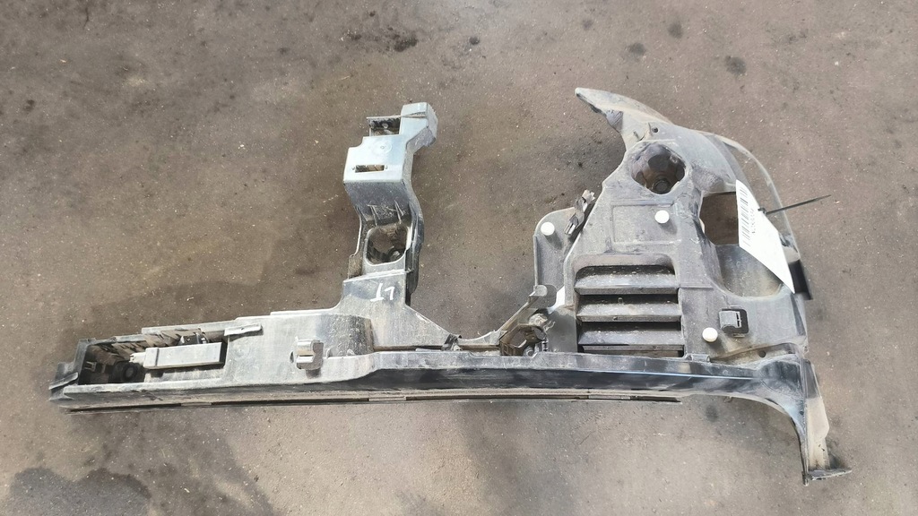 фото №1, Напрямна бампера лівий перед mini clubman cooper f54