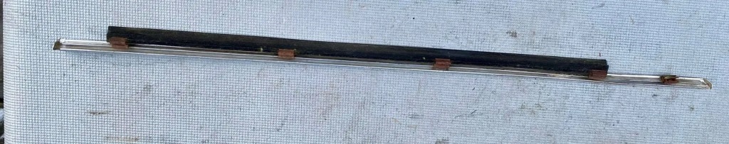 Mercedes-benz e w123 1985 молдинг дверь левый перед Киев