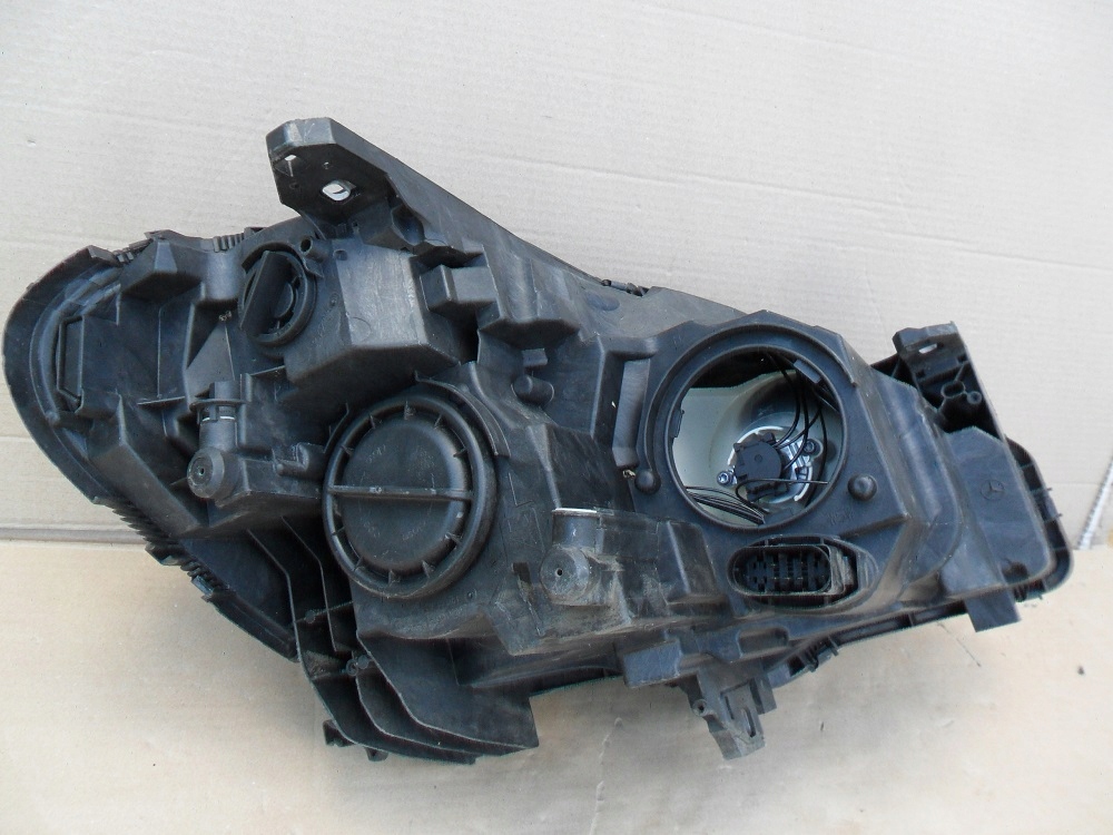 фото №12, Mercedes b-klasa 246 лампа лівий перед 2468200161