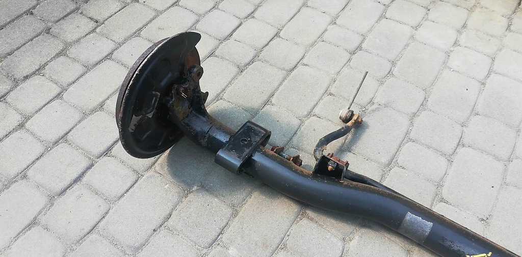 фото №4, Volkswagen caddy iii 2k oś задня балка