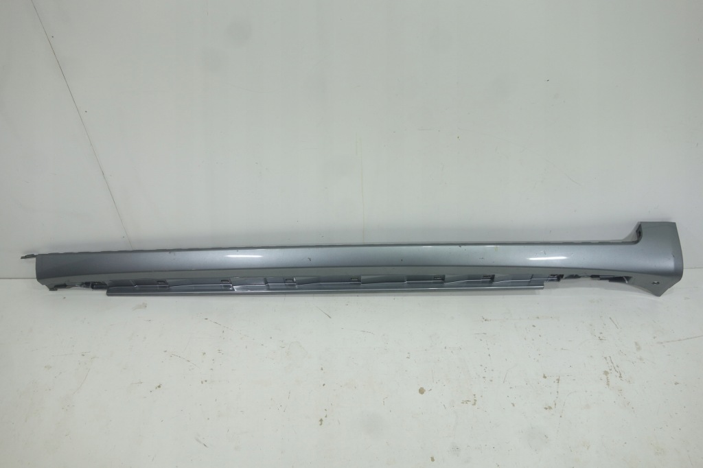 фото №1, Молдинг поріг права audi a4 b6 00-06 8e0853860