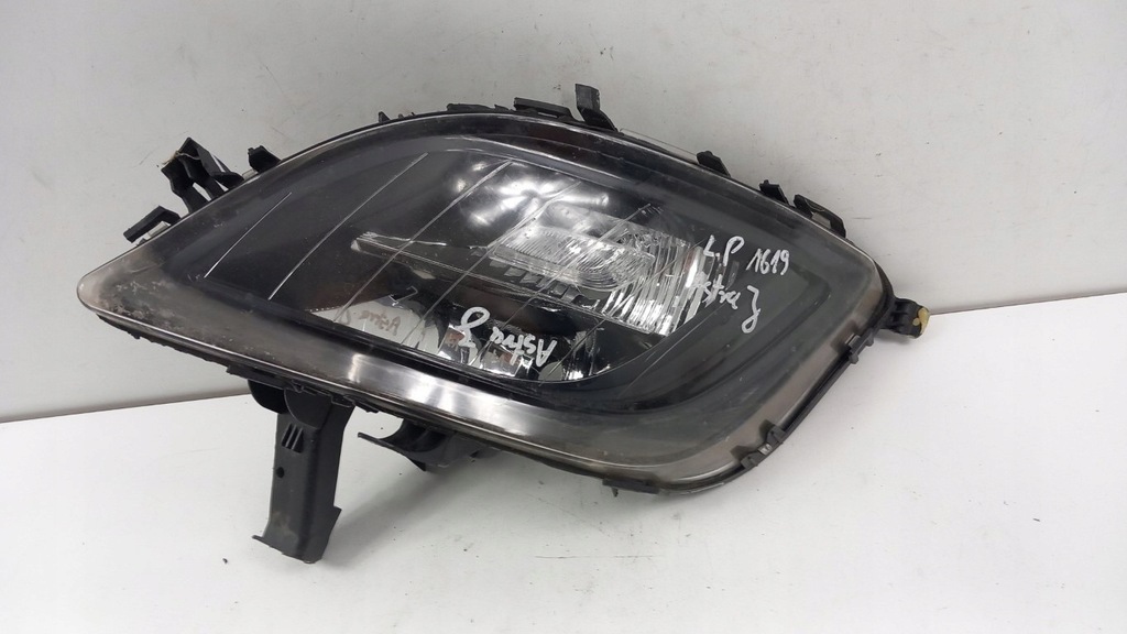 фото №1, Opel astra j противотуманная фара левый бампер перед