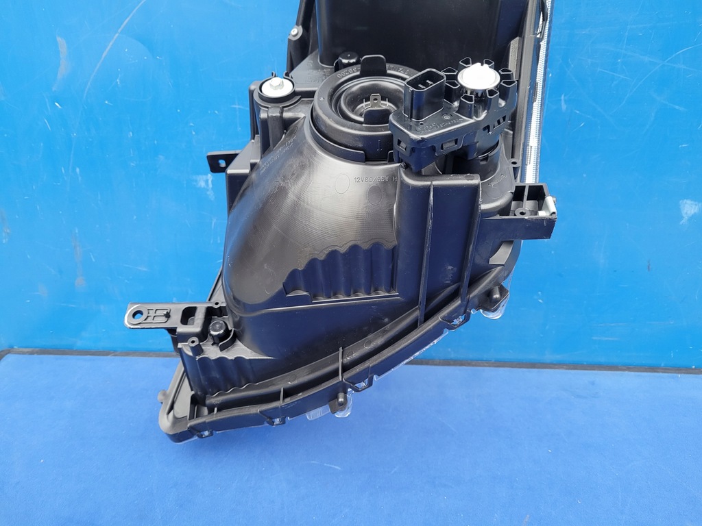 фото №11, Suzuki swift mk7 10- лампа передняя правая оригинал