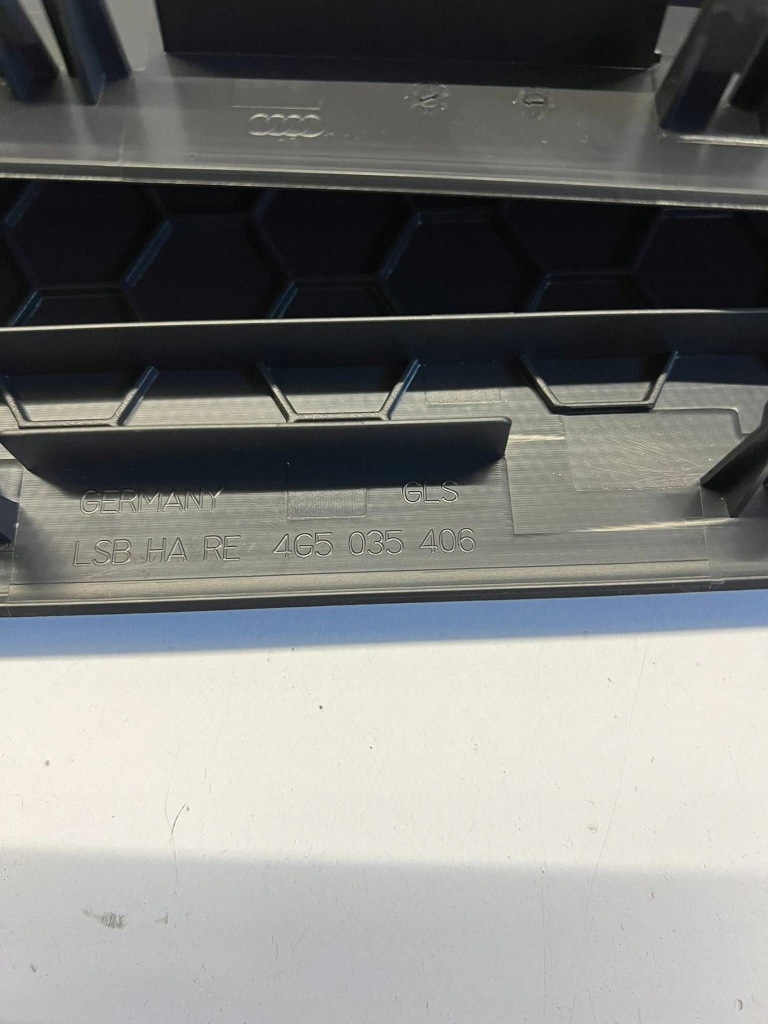 4g5 035 406 накладка динамика w półce audi a6 c7 Недорого
