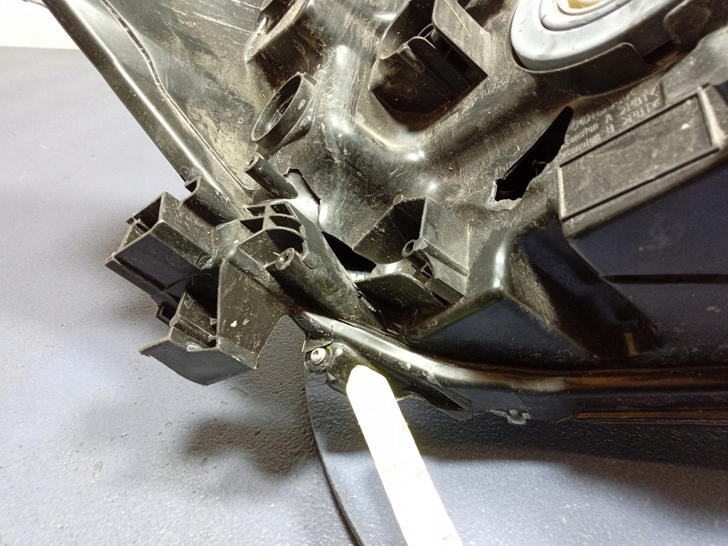 фото №9, Toyota hilux viii lift фара левый 81150-0kk60