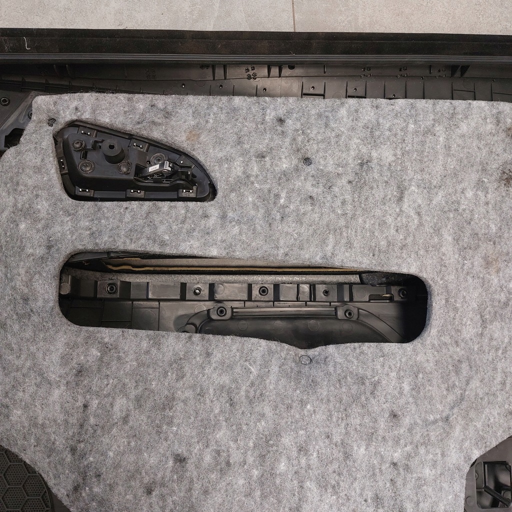 фото №14, Opel mokka a обшивка двері лівий перед 95393814