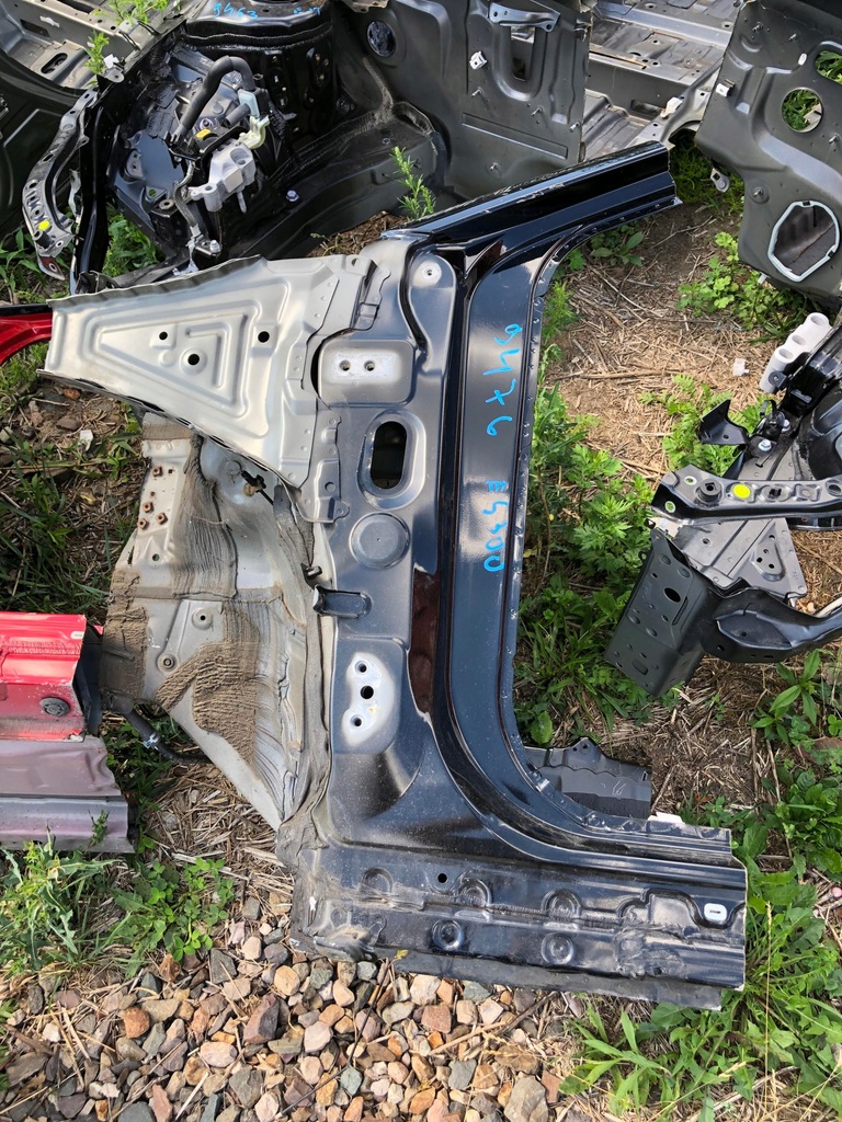 фото №1, Lexus es300 2018- четверть левая перед