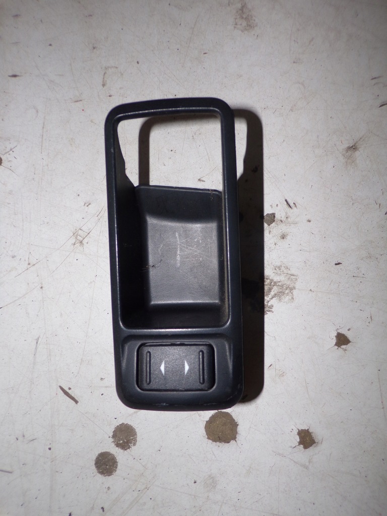 фото №1, Переключатель окон правый задняя ford focus mk2 3m51226a36adw