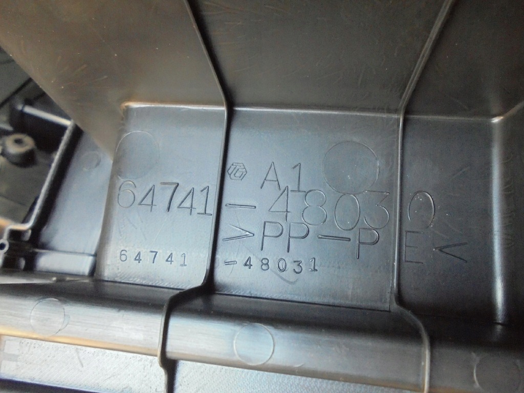 фото №6, Вкладыш бардачок багажника lexus rx 400h 2007