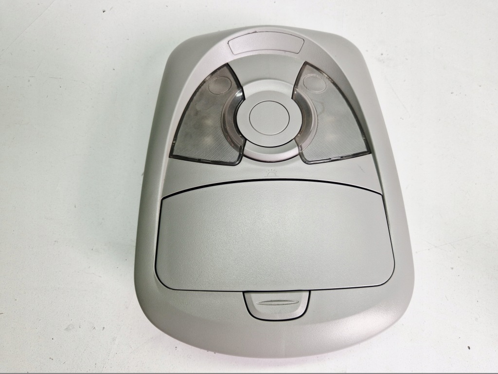 Купити Ssangyong action sports 1 1 лампа обшивки стелі освітлення 77660/70-09100