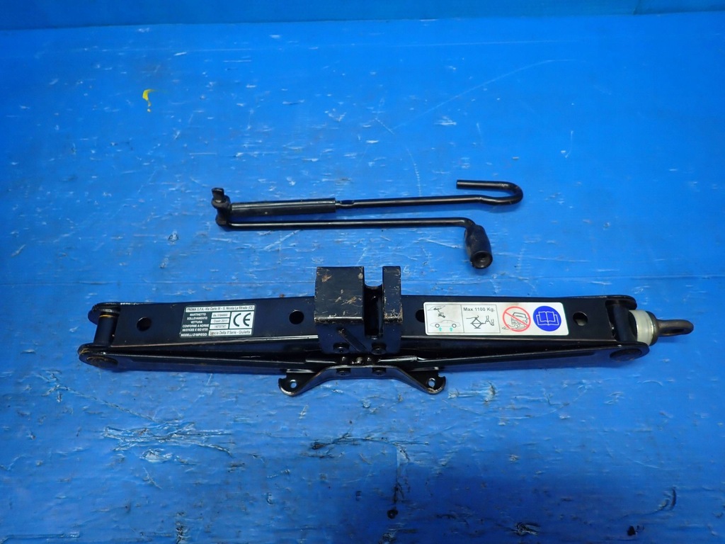 фото №1, Домкрат alfa romeo giulietta 51840603