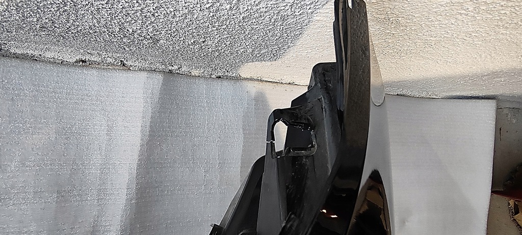 фото №9, Задняя накладка na крышка крышка багажника задняя bmw ix