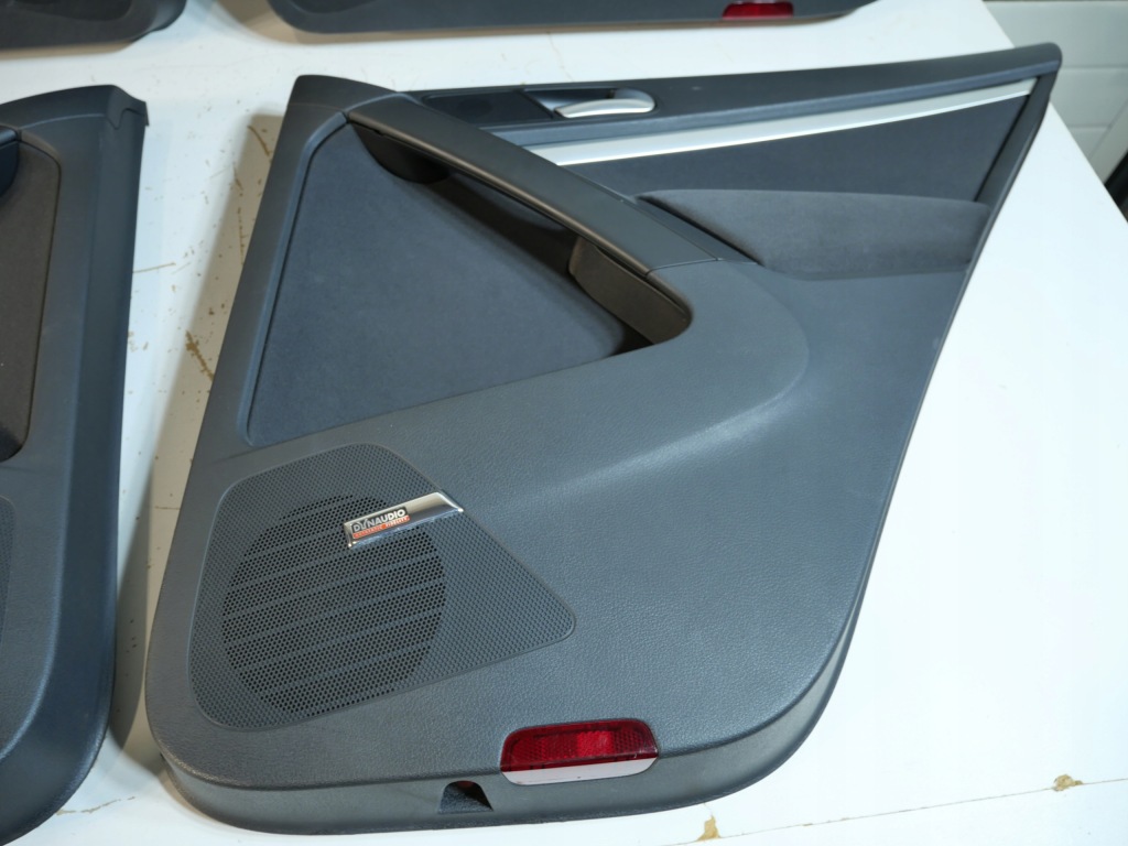 фото №6, Vw tiguan середина обшивки обивка dynaudio 4szt