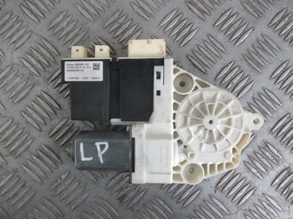 фото №5, Моторчик стекло левый перед 996395102 citroen c5