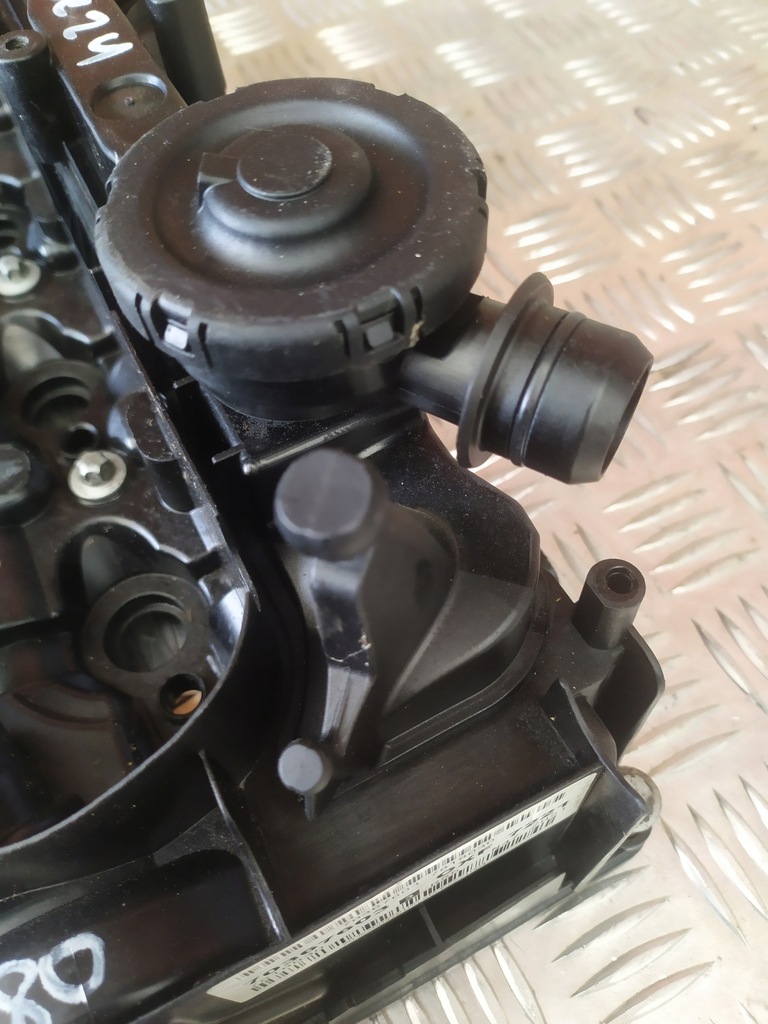 фото №7, Mini r55 r56 r57 крышка клапанов n47 7823180