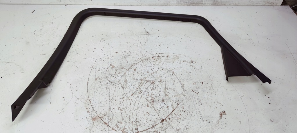 фото №1, Рамка захист двері правий задня audi q5 8r0867672