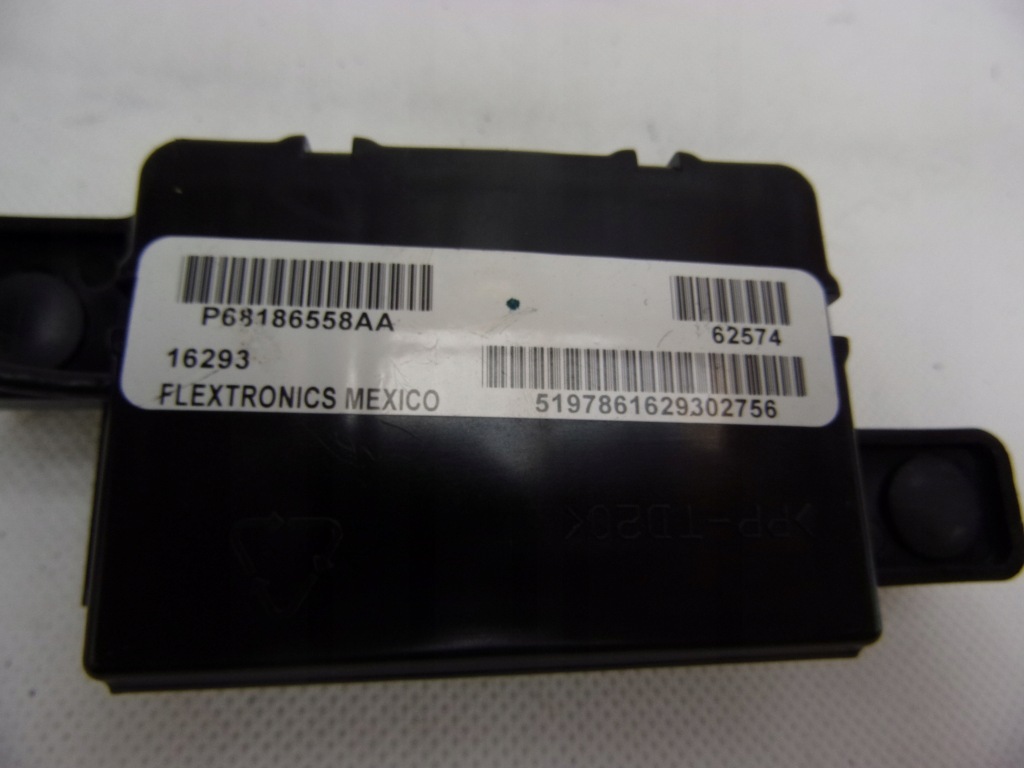 фото №2, Chrysler pacifica 16- модуль антени 68186558aa