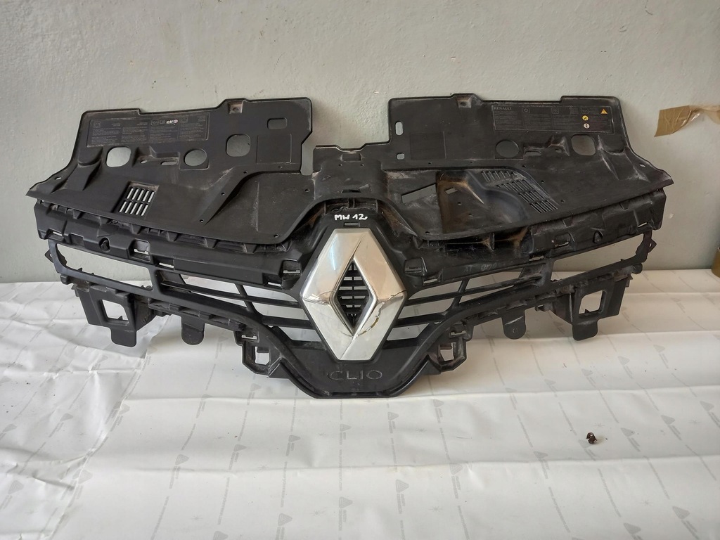 фото №1, Усилитель решётка радиатора решётка радиатора renault clio iv 12-16