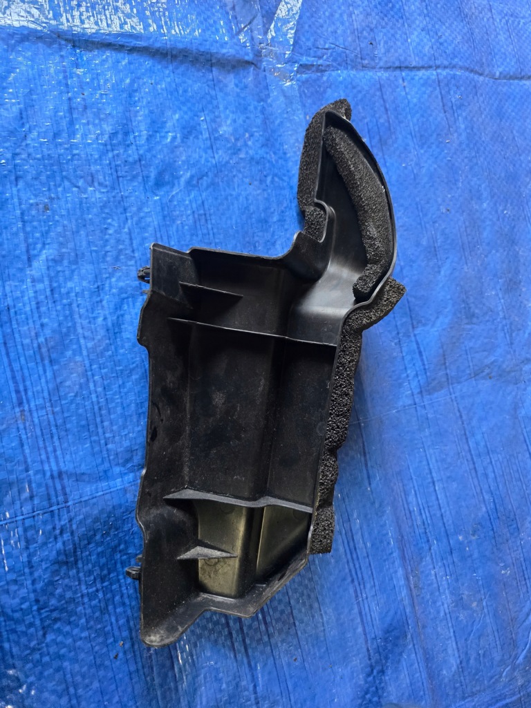 Купить Toyota auris ii e18 воздуховод воздуха правая nowa оригинальный номер 16593-0t030