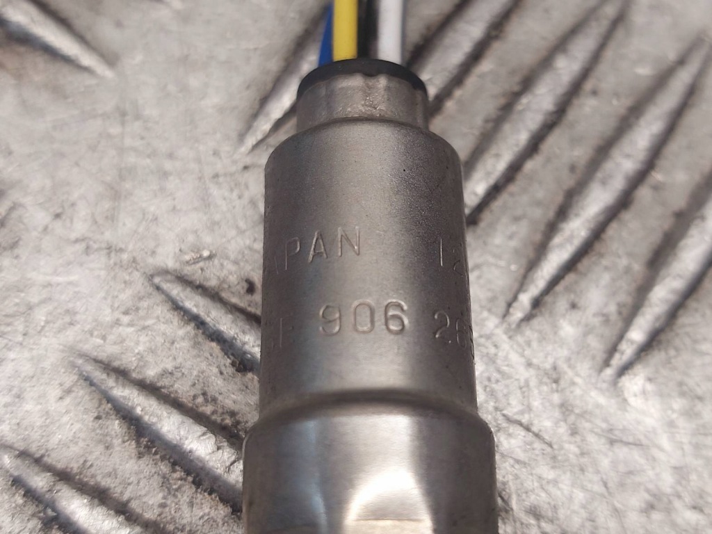 Датчик лямбда-зонд audi a6 c6 2.4 v6 06e906265f с Разборки