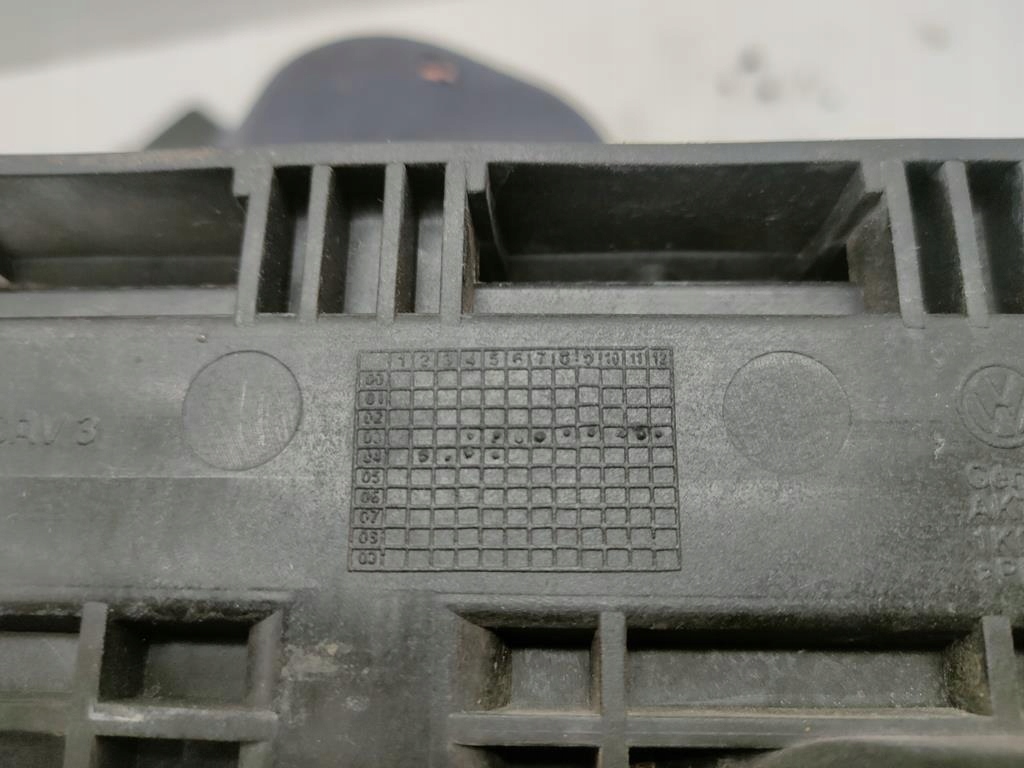 фото №10, Основание pod аккумулятор vw,seat, skoda, audi 1k0915333c