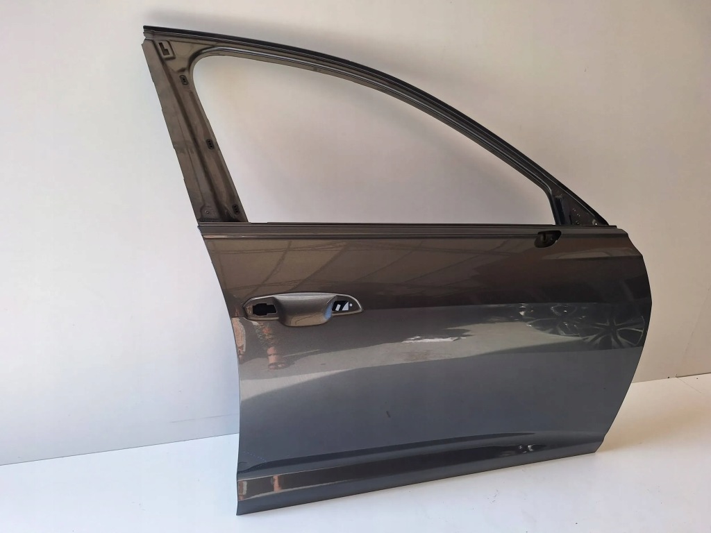 фото №3, Audi a6 c8 4k дверь правое перед оригинал