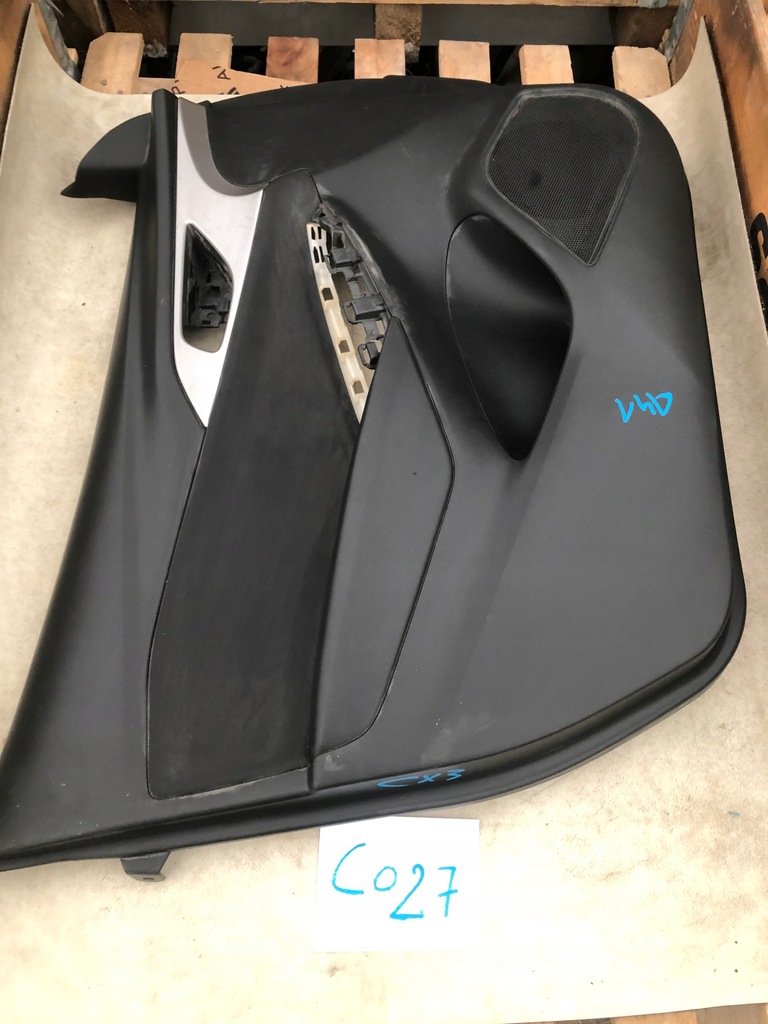 фото №1, Mazda cx-3 cx3 обшивка дверь d10e-684n1