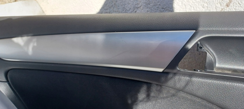 фото №6, Обшивка двері volkswagen оригінальний номер 5k6867211eq