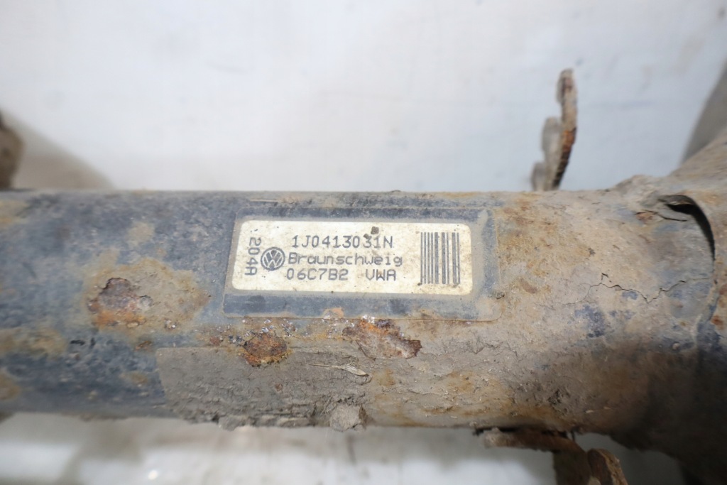 Амортизаторна стійка лівий перед skoda octavia 1 рестайлінг  1.9tdi Оригінал