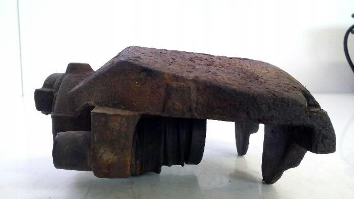 фото №6, Супорт гальмівний лівий перед mazda 5 2,0d 2006r.