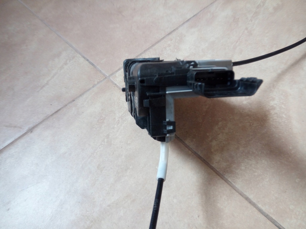 фото №6, Замок дверь citroen c5 iii oryg europa x