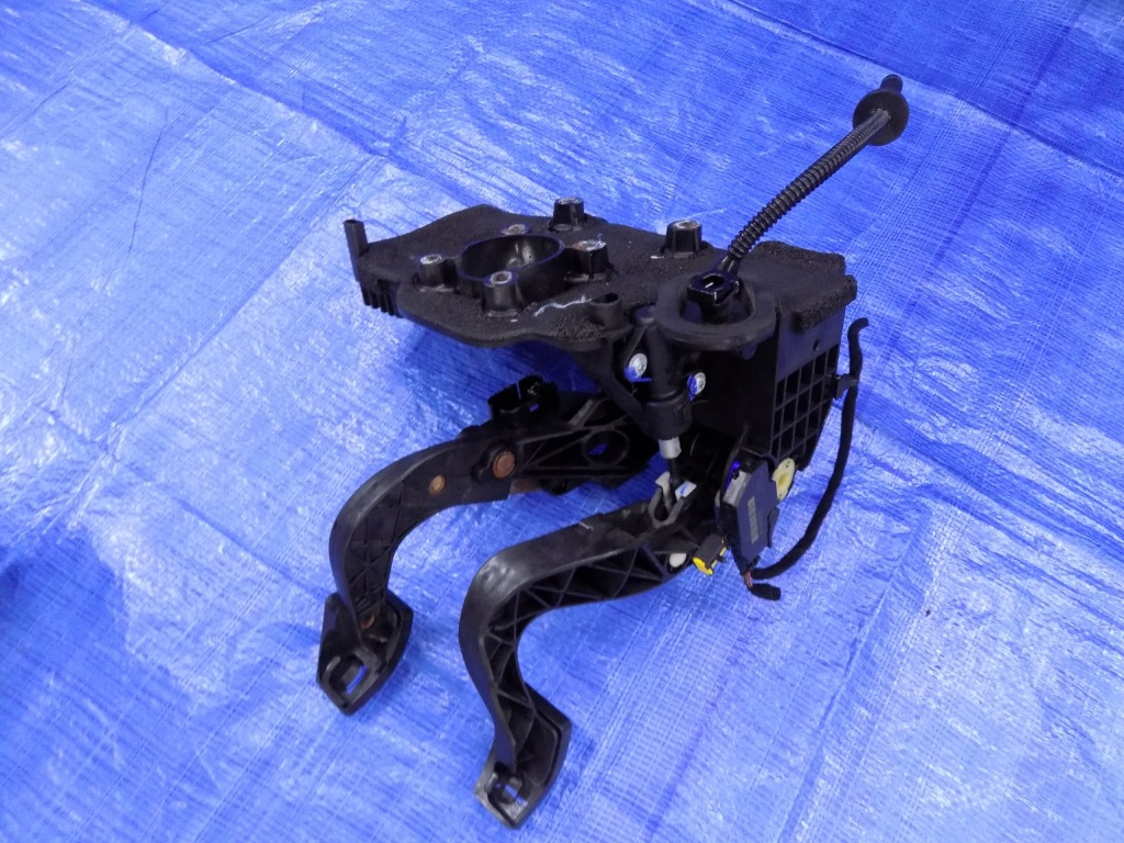 фото №2, Педали педаль газа тормоза jeep renegade 2,0mjt 14-