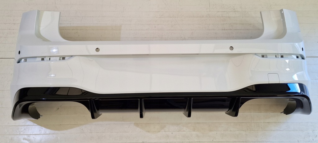 фото №15, Бампер задний golf viii 8 r-model hb 4pdc lc9a бампер задний 5h6807421b