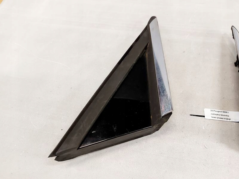 фото №3, Peugeot 5008 i заглушка крила ліва права kpl