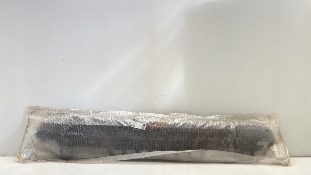 фото №1, Smart forfour молдинг спойлер накладка бампер задняя