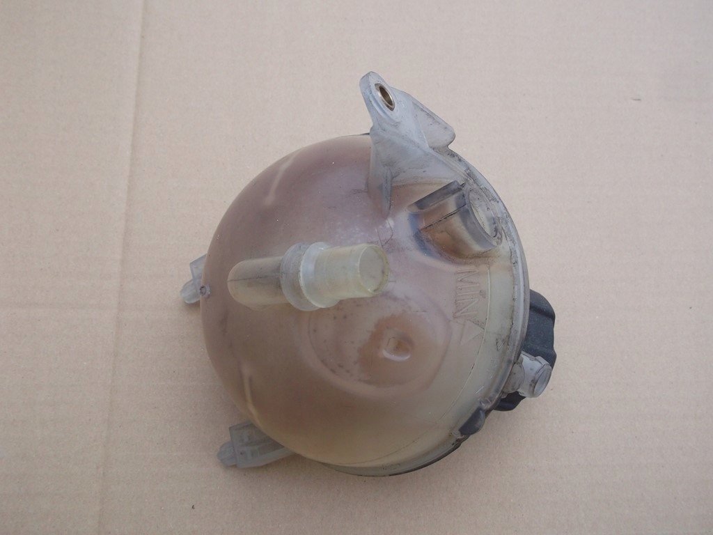 фото №4, Peugeot 5008 3008 бачок расширительный