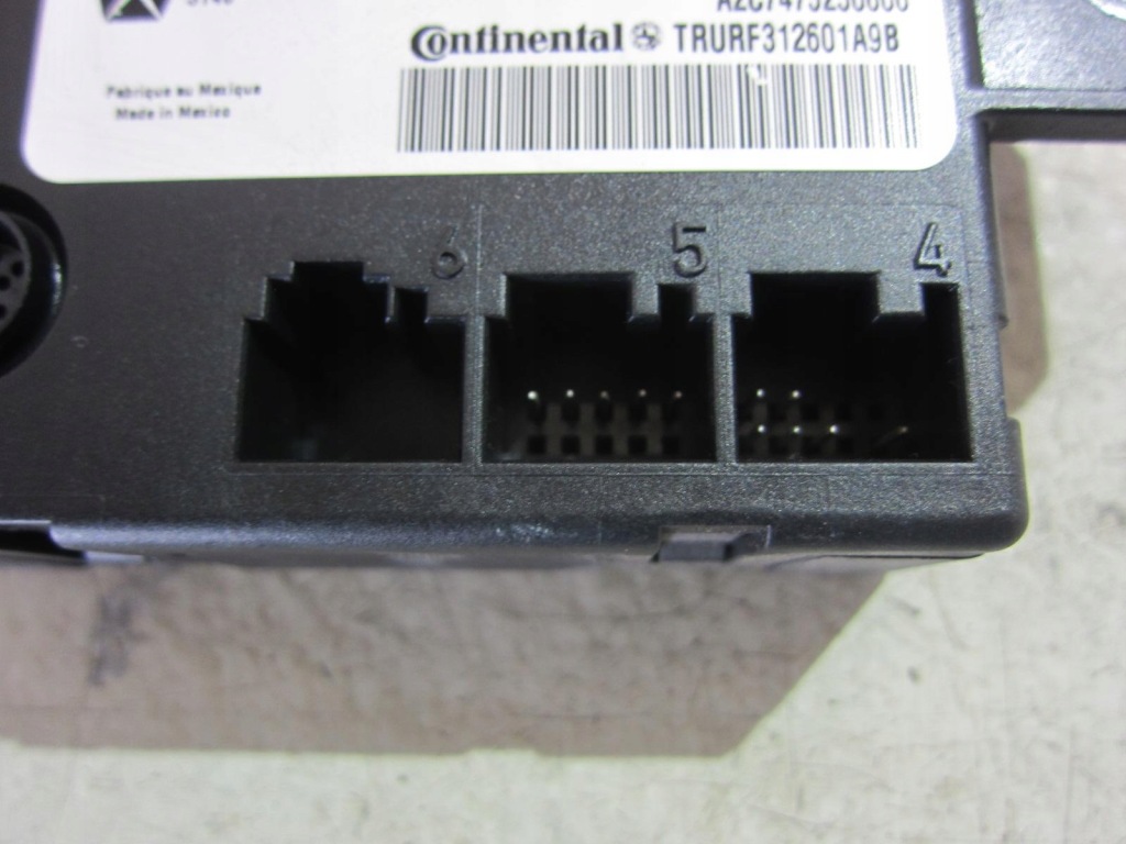 фото №3, Chrysler pacifica 2017 модуль двері 68225096