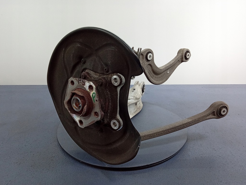 фото №1, Audi q7 ii 4m поворотный кулак задняя правая 4m0505432af