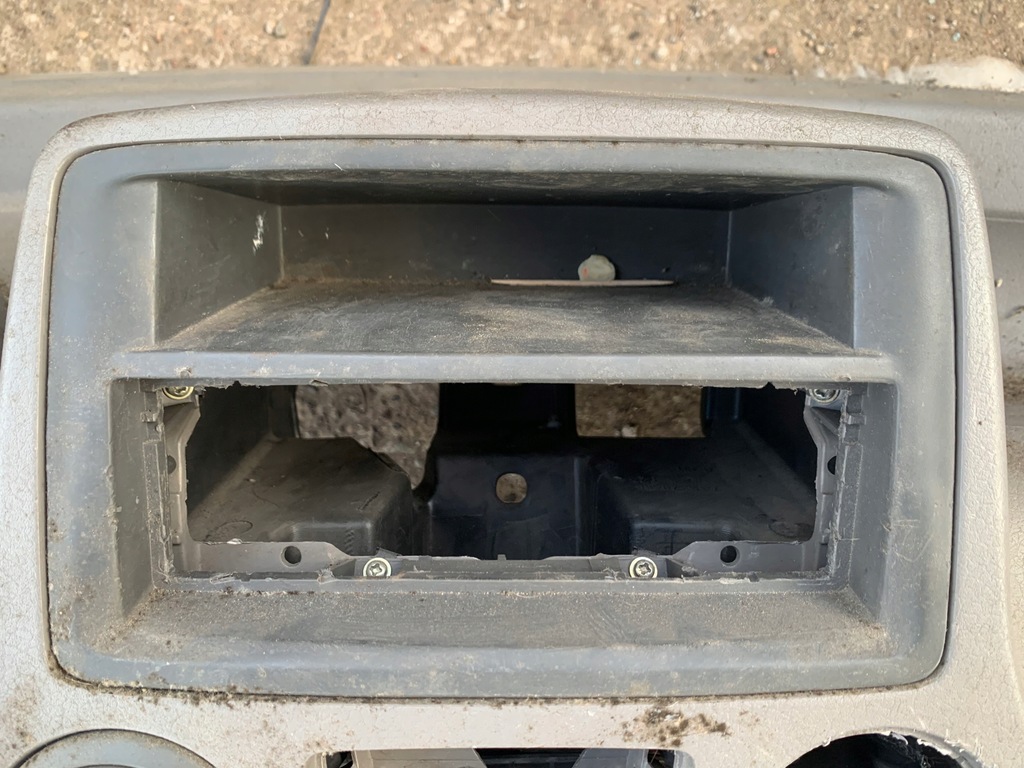 фото №2, Поличка консоль корпус радіо середня panda 2004r